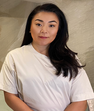 Book an Appointment with Hidemi Okawa for Massage Therapy